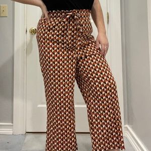 Patterned plus size pants